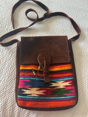 Indigenous Ecuadorian Artesanías Suede Leather Woven Wool Native Crossbody Bag